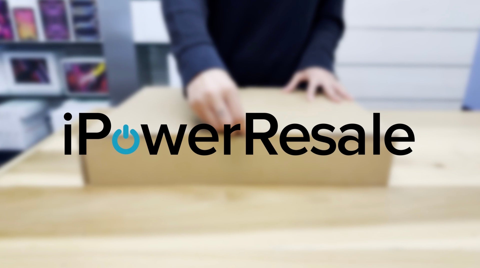 Load video: Unboxing a new overstock MacBook Pro from iPowerResale